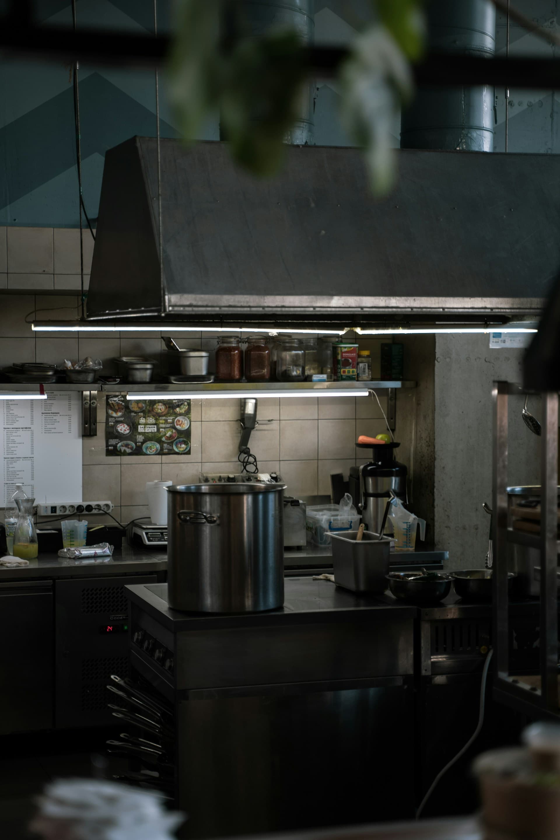 Restaurant food-service
